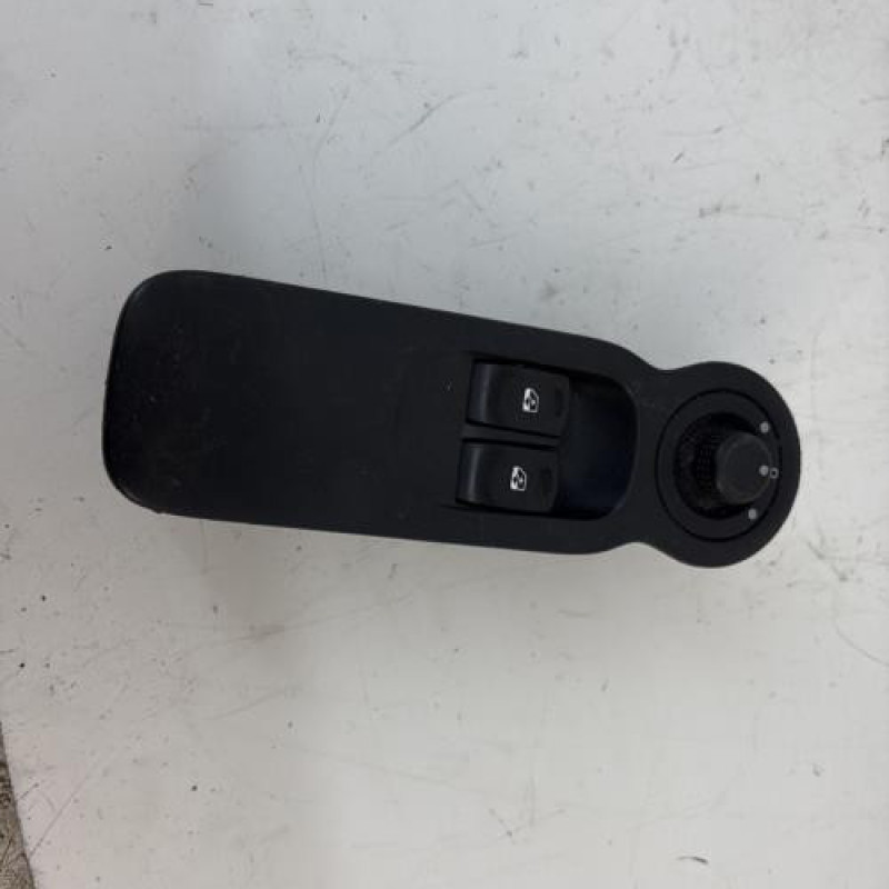 Interrupteur de leve vitre avant gauche RENAULT MODUS