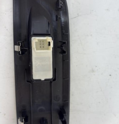 Interrupteur de leve vitre avant droit PEUGEOT 208 2 Photo n°3