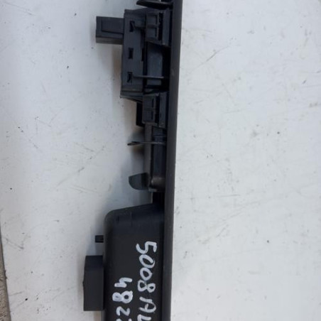 Interrupteur de leve vitre avant droit PEUGEOT 5008 1