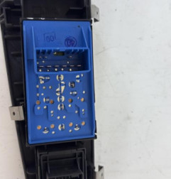 Interrupteur de leve vitre avant gauche FIAT GRANDE PUNTO Photo n°3