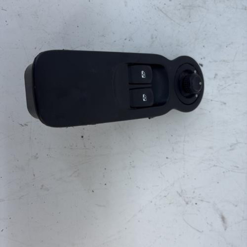 Interrupteur de leve vitre avant gauche RENAULT MODUS