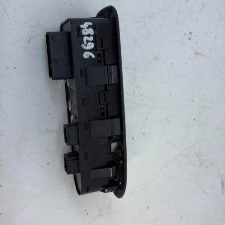 Interrupteur de leve vitre avant gauche CITROEN C3 2