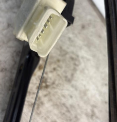 Leve vitre electrique avant droit CITROEN C4 PICASSO 2 Photo n°3