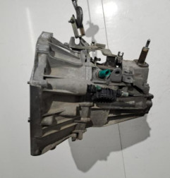 Boite de vitesses DACIA DUSTER 1 Photo n°1