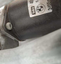 Moteur essuie glace avant BMW SERIE 3 E91 Photo n°4