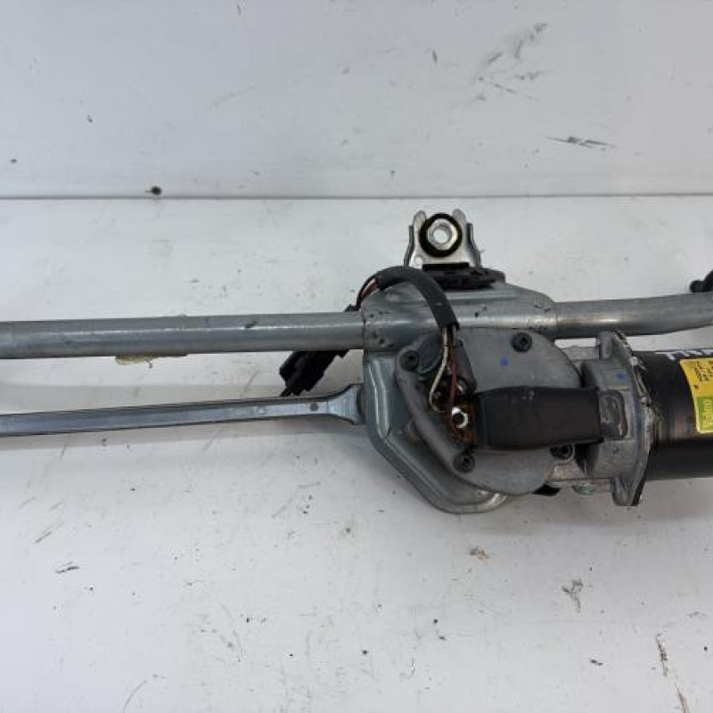 Moteur essuie glace avant OPEL VIVARO 1