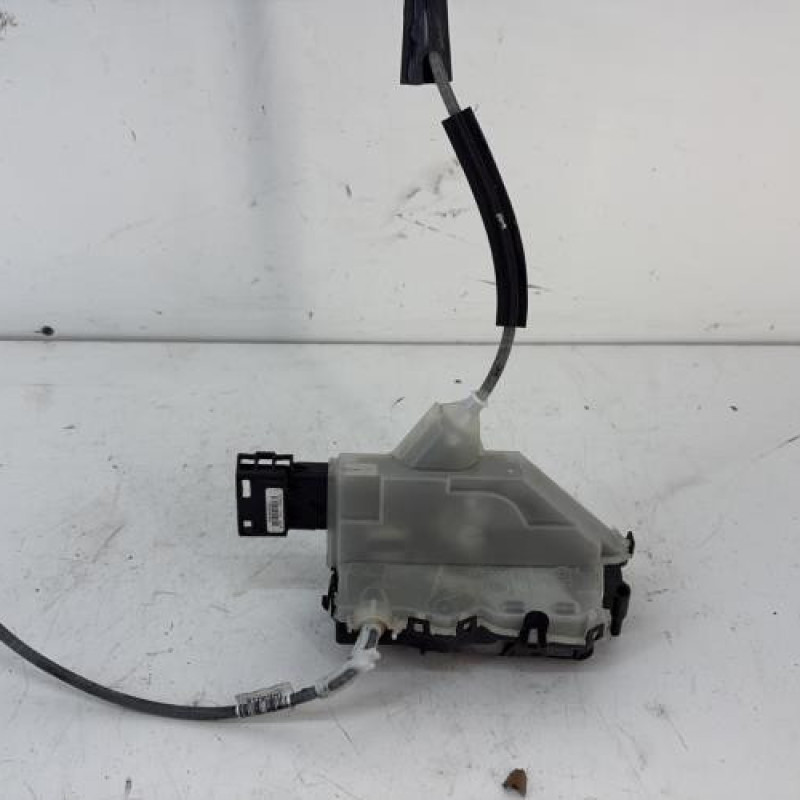 Serrure arriere gauche PEUGEOT 208 2