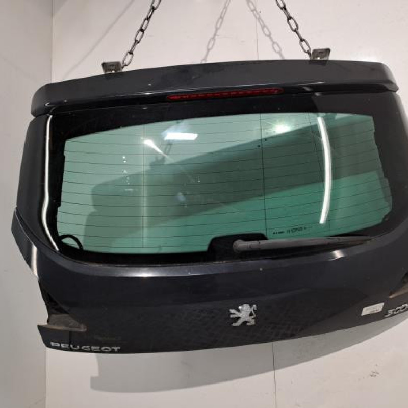 Malle/Hayon arriere PEUGEOT 3008 1