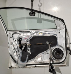 Porte avant gauche HONDA CIVIC 8 Photo n°3