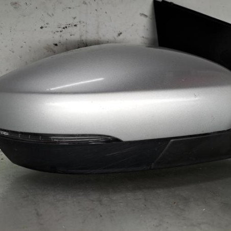 Retroviseur droit VOLKSWAGEN POLO 5