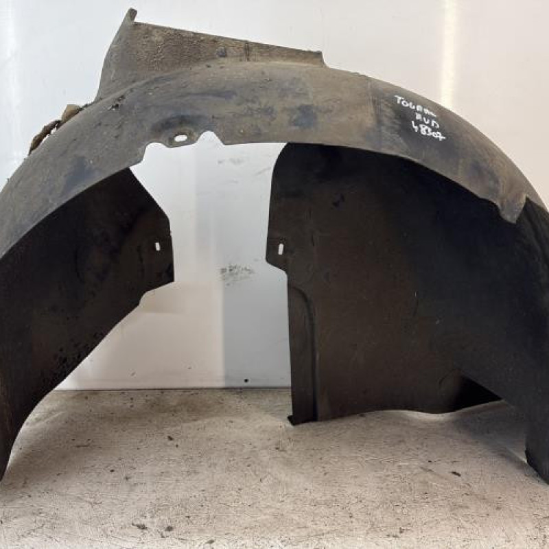 Pare boue avant droit VOLKSWAGEN TOURAN 1