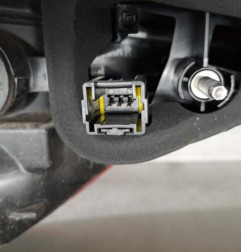 Feu arriere secondaire droit (feux) RENAULT SCENIC 4 Photo n°4