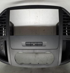 Console central (interieur plastique) MERCEDES VITO 447 Photo n°1