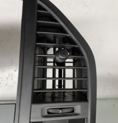 Console central (interieur plastique) MERCEDES VITO 447 Photo n°3