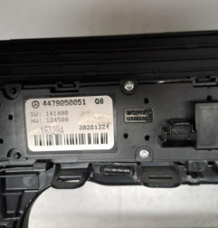 Console central (interieur plastique) MERCEDES VITO 447 Photo n°5