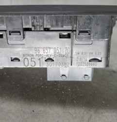 Interrupteur de leve vitre avant gauche CITROEN C4 2 Photo n°4