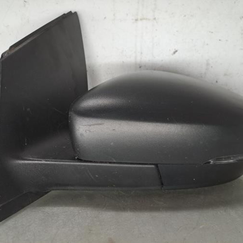 Retroviseur gauche VOLKSWAGEN POLO 5