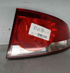 Feu arriere principal droit (feux) SEAT ALTEA Photo n°1