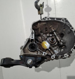 Boite de vitesses TOYOTA YARIS 2