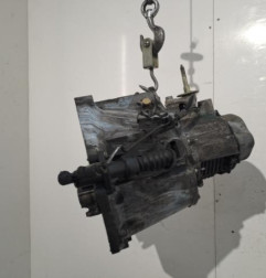 Boite de vitesses PEUGEOT 206 Photo n°1