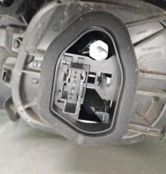 Feu arriere principal gauche (feux) PEUGEOT 208 1 Photo n°4