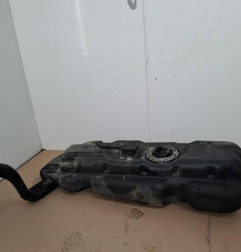 Reservoir essence MERCEDES VITO 447 Photo n°1