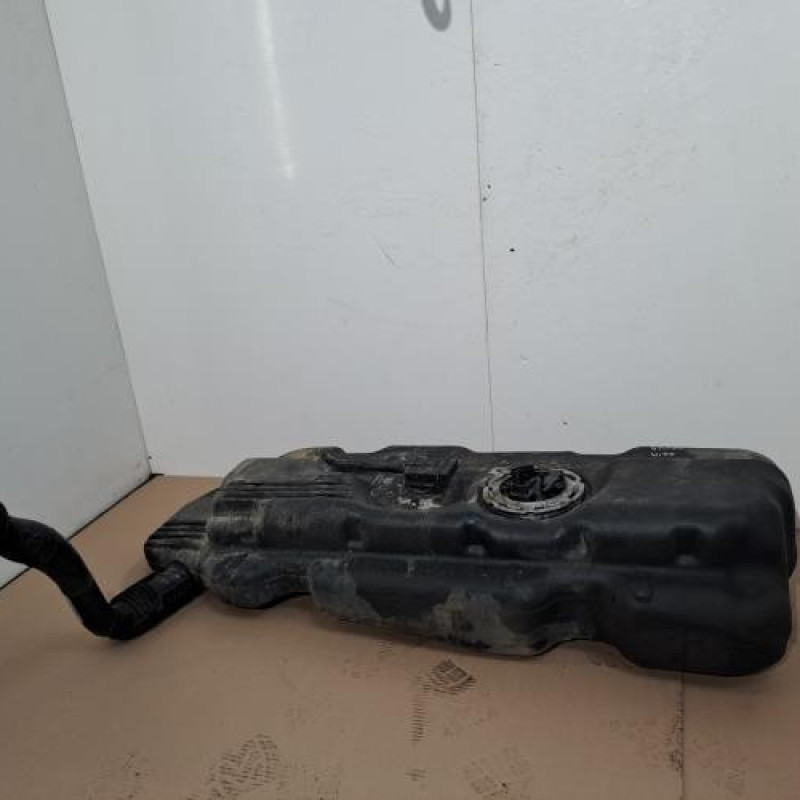 Reservoir essence MERCEDES VITO 447