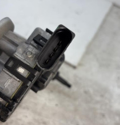 Moteur essuie glace avant PEUGEOT 208 1 Photo n°3