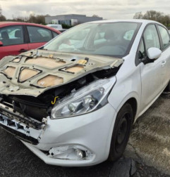 Moteur essuie glace avant PEUGEOT 208 1 Photo n°9