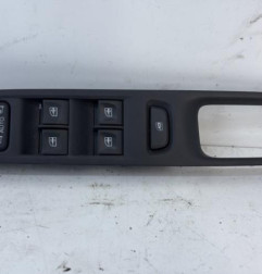 Interrupteur de leve vitre avant gauche RENAULT CAPTUR 1 Photo n°1