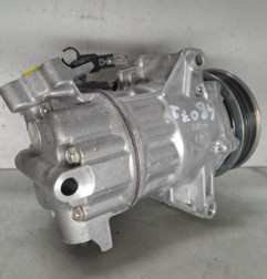 Compresseur clim RENAULT CAPTUR 1