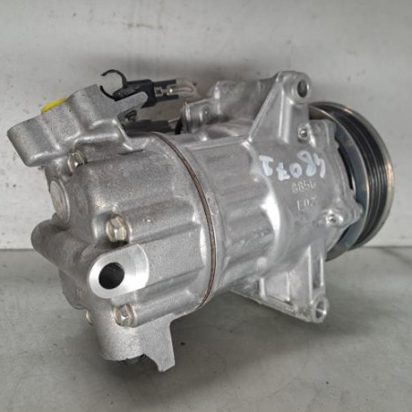 Compresseur clim RENAULT CAPTUR 1