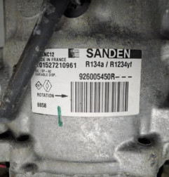 Compresseur clim RENAULT CAPTUR 1 Photo n°3