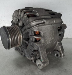 Alternateur PEUGEOT 2008 1 Photo n°1