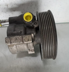 Pompe de direction RENAULT LAGUNA 3 Photo n°3