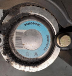 Pompe de direction PEUGEOT 206 Photo n°3