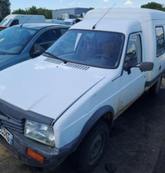 Pompe de direction CITROEN C15 Photo n°4