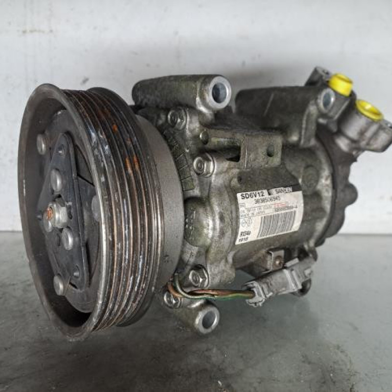 Compresseur clim RENAULT CLIO 3
