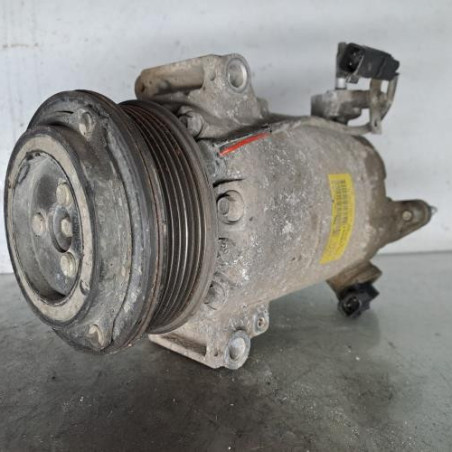 Compresseur clim FORD B-MAX Photo n°1