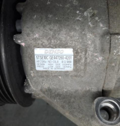 Compresseur clim TOYOTA YARIS 3 Photo n°3