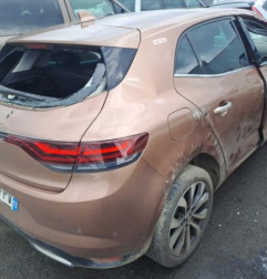 Compresseur clim RENAULT MEGANE 4 Photo n°6