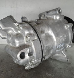 Compresseur clim DACIA JOGGER