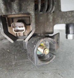 Alternateur PEUGEOT 206 Photo n°3