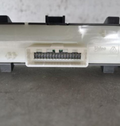 Bouton de warning DACIA JOGGER Photo n°3