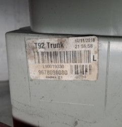 Feu arriere secondaire gauche (feux) PEUGEOT 308 2 SW Photo n°4