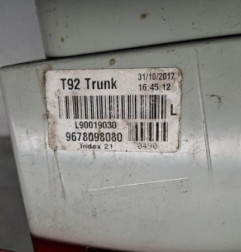 Feu arriere secondaire gauche (feux) PEUGEOT 308 2 SW Photo n°4