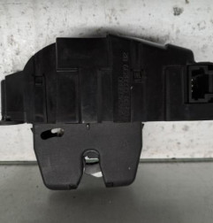 Serrure de hayon PEUGEOT 308 1