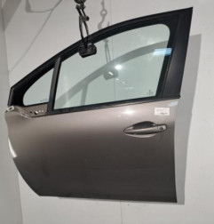 Porte avant gauche PEUGEOT 208 1