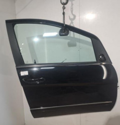Porte avant droit MERCEDES CLASSE B 245 Photo n°1