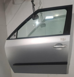 Porte avant gauche SKODA FABIA 2 Photo n°1